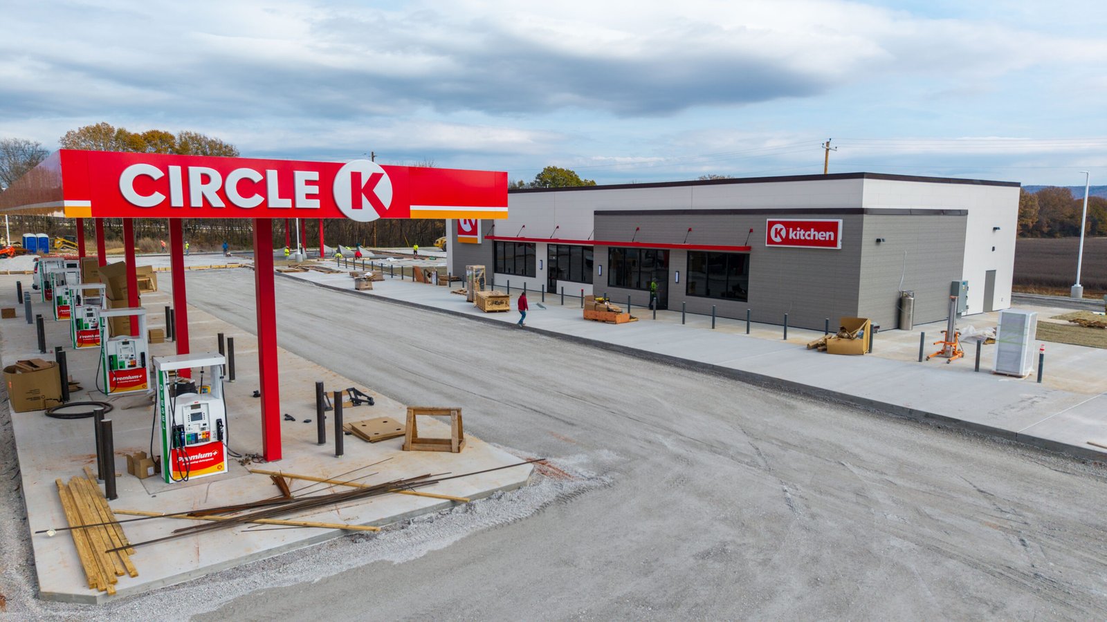 aerial photo of circle k showing pumps and building